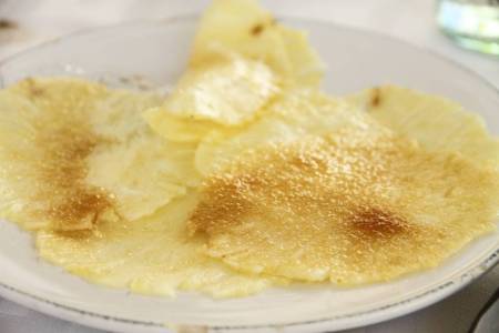 Carpaccio de piña