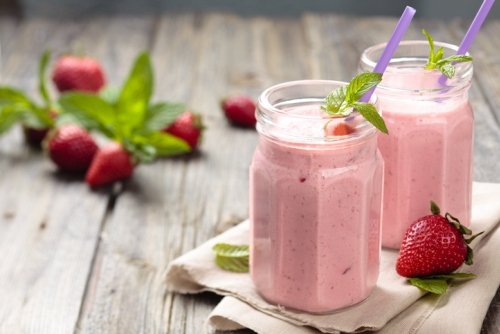 Helado de yogur y fresa