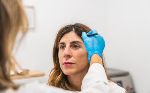 Tratamientos de rejuvenecimiento facial y corporal sin cirugía