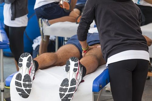 Fisioterapia para ayudar a la recuperación de las lesiones deportivas