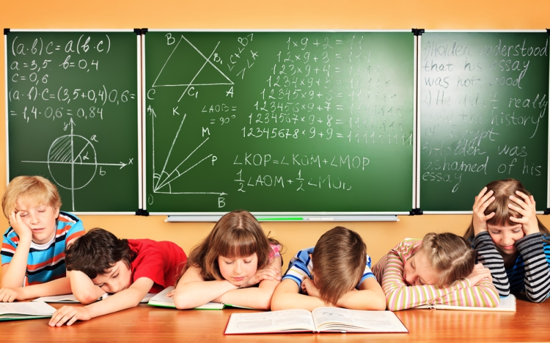 Relación entre sueño yrendimiento-escolar